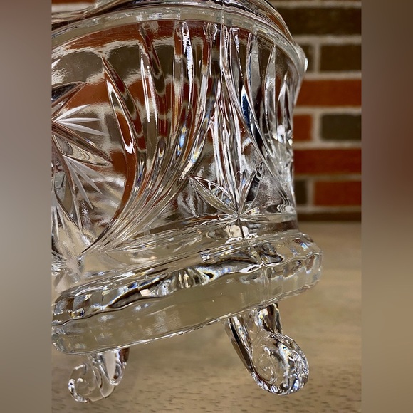 Bohemian Lead Crystal Cut Glass‎ 4 1/2" Bowl Pinwheel Footed - Picture 6 of 7